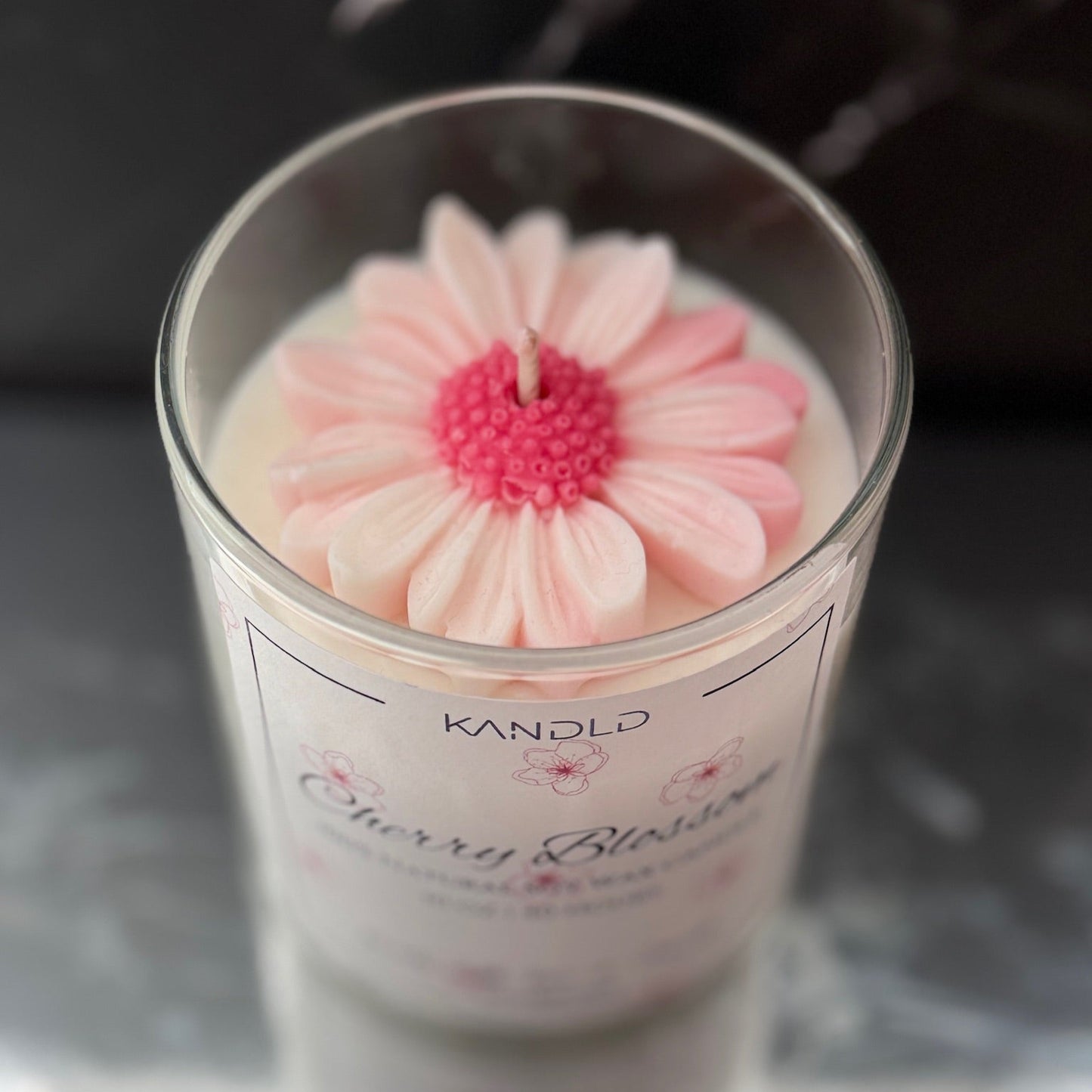Daisy Candle